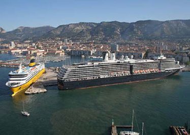 Photo: Toulon (France), Cruise ship terminal